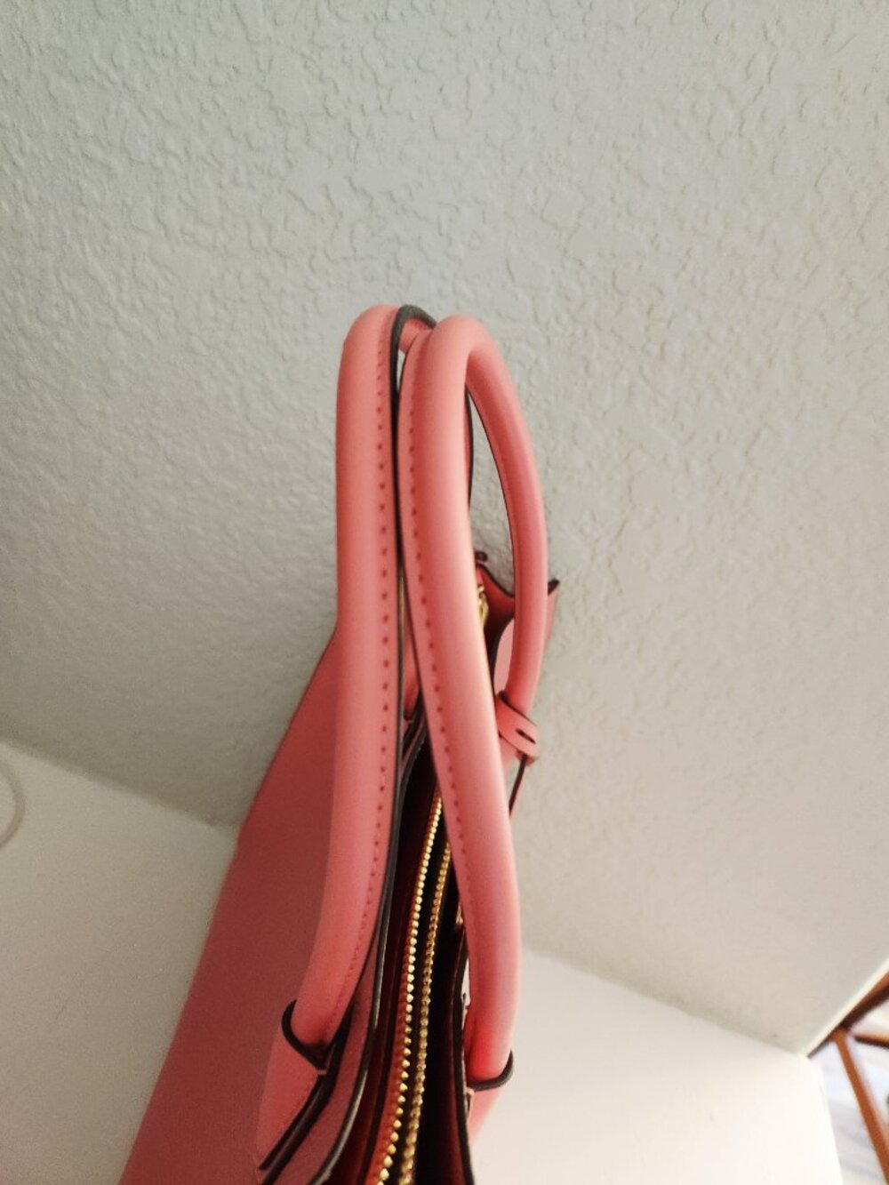 Euc Michael Kors Mercer Coral Leather Shoulder Bag Purse - Picture 5 of 13